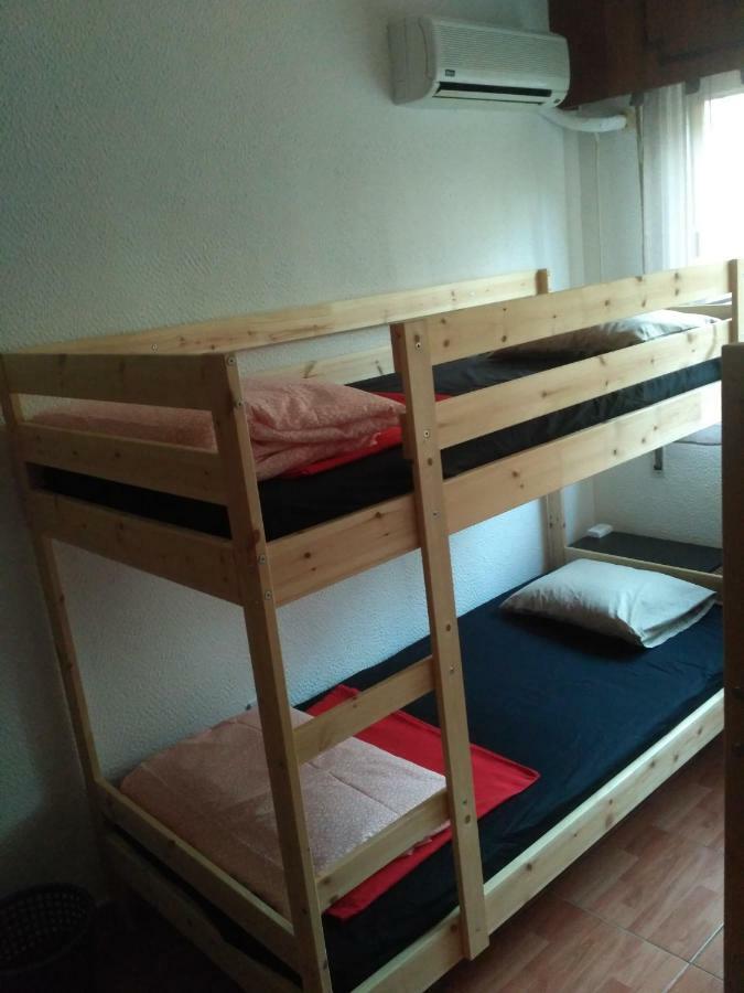 Mystery Shack Hostel ลิมาซอล ภายนอก รูปภาพ